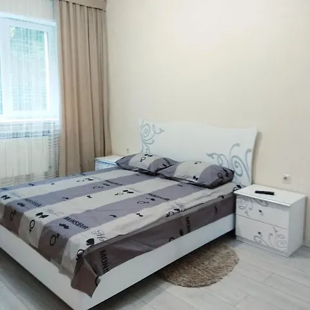 Near Dolphinarium טרוסקבץ