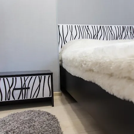 Near Dolphinarium Daire *