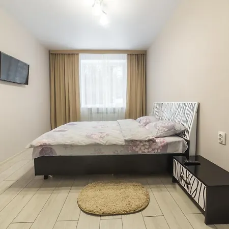 Near Dolphinarium דירה טרוסקבץ